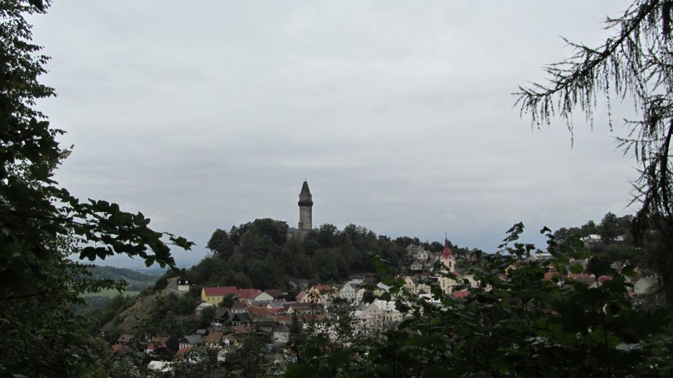 Pohled na Štramberk od jeskyně Šipka