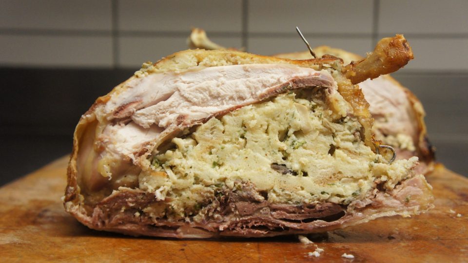 Kuře s nádivkou | foto: Patrik Rozehnal, Český rozhlas Kuře s nádivkou