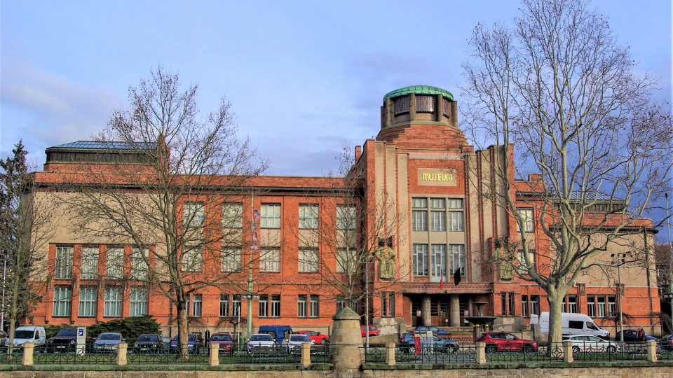 Muzeum východních Čech v Hradci Králové na Eliščině nábřeží