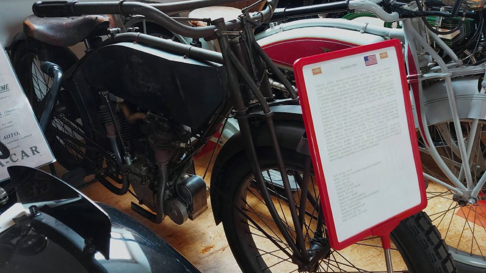 Americký motocykl Excelsior z roku 1913