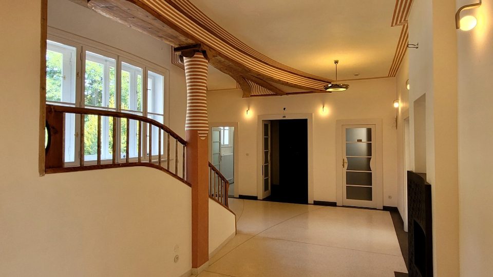 Vstupní hala vily manželů Plhákových