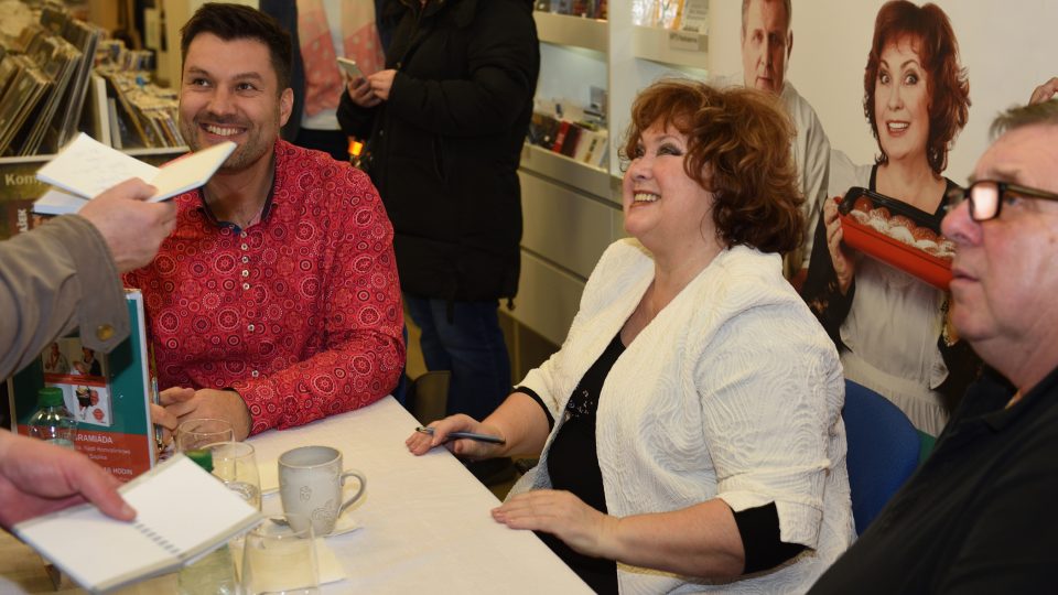 Patrik Rozehnal, Naďa Konvalinková a Jaroslav Sapík