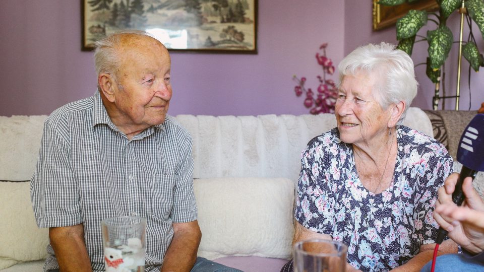 Stanislav a Miluše Strašilovi během natáčení | foto: Jana Volková Stanislav a Miluše Strašilovi během natáčení