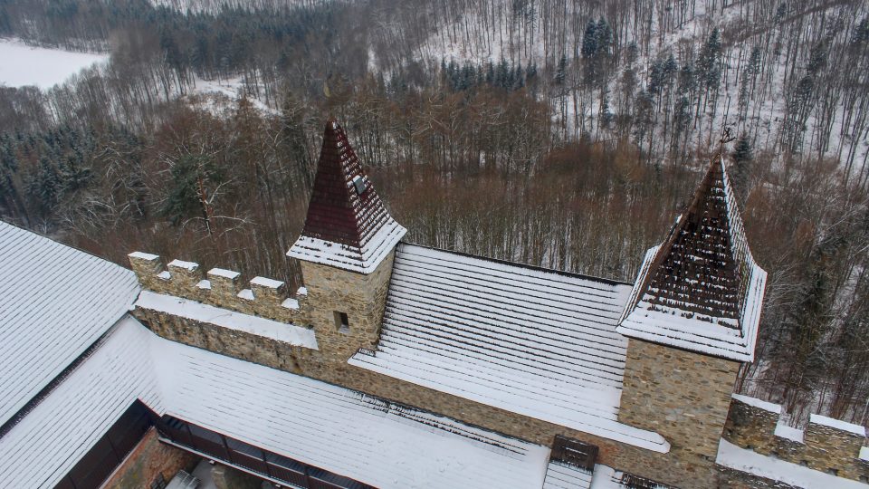 Hrad Sovinec je oblíbeným výletním místem turistů