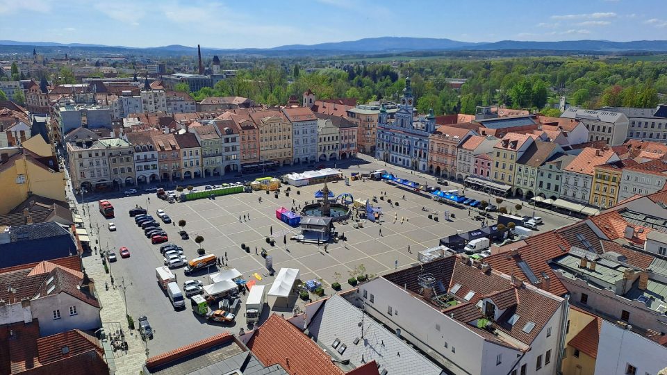 Výhled z Černé věže na českobudějovické náměstí