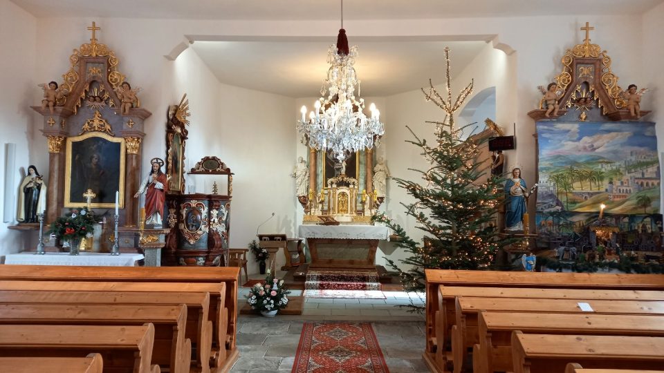 Interiér kostela sv. Michaela Archanděla v Řepištích | foto: Petra Štrymplová, Český rozhlas Interiér kostela sv. Michaela Archanděla v Řepištích