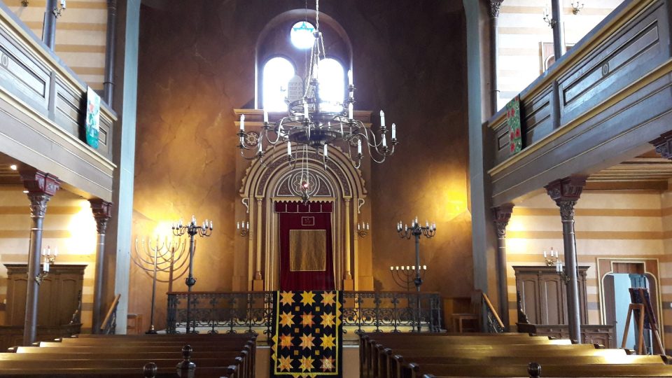 Krnovská synagoga