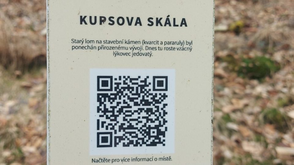 Kupsova skála je v péči ČSOP Vlašim. Na místě je proto i několik informačních tabulí