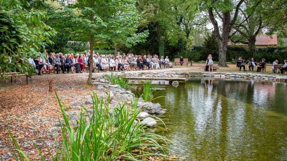 Zámecký park se pro veřejnost otevírá při příležitosti konání kulturních akcí