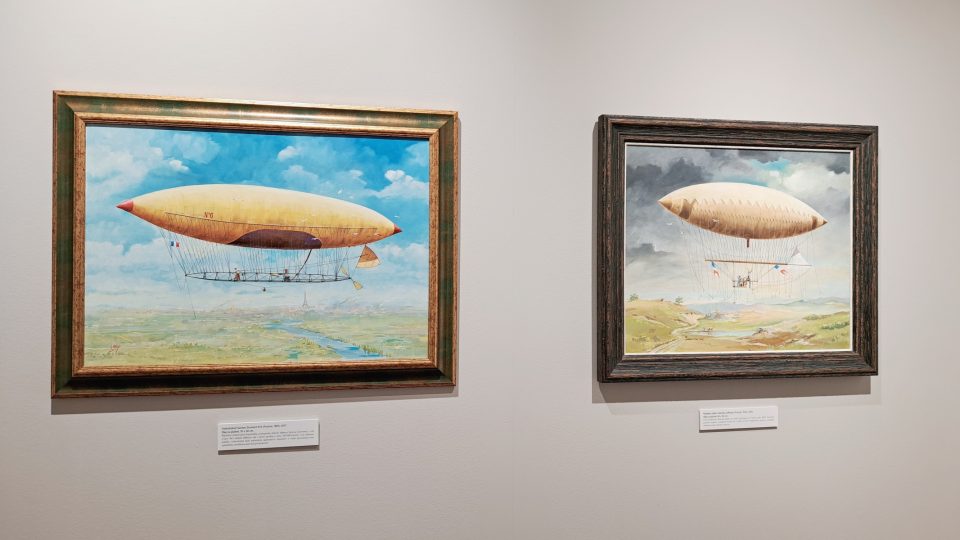 I když se to nezdá, všechny stroje z obrazů Jaroslava Velce skutečně létaly | foto: Barbora Kvapilová, Český rozhlas I když se to nezdá, všechny stroje z obrazů Jaroslava Velce skutečně létaly